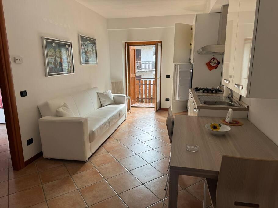 Suite Panoramica Casa Vacanza Di Alex G Oltre il Colle 外观 照片