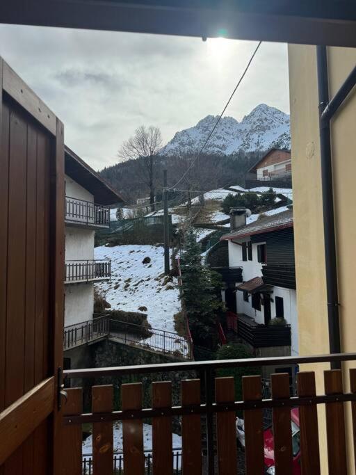 Suite Panoramica Casa Vacanza Di Alex G Oltre il Colle 外观 照片